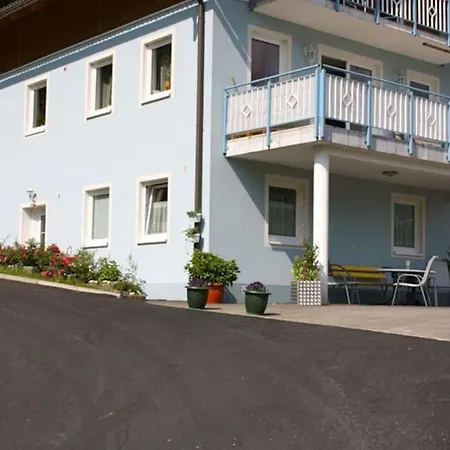 Mit Schoenem Seeblick-01 Ossiach
